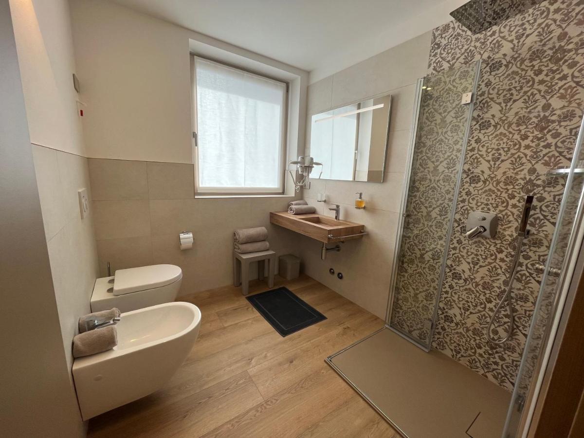 Le Rocce Val Di Non - Quality Room & Breakfast Tassullo Exterior photo
