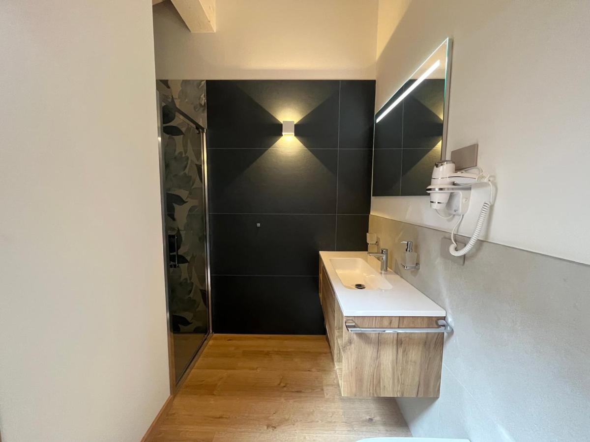 Le Rocce Val Di Non - Quality Room & Breakfast Tassullo Exterior photo