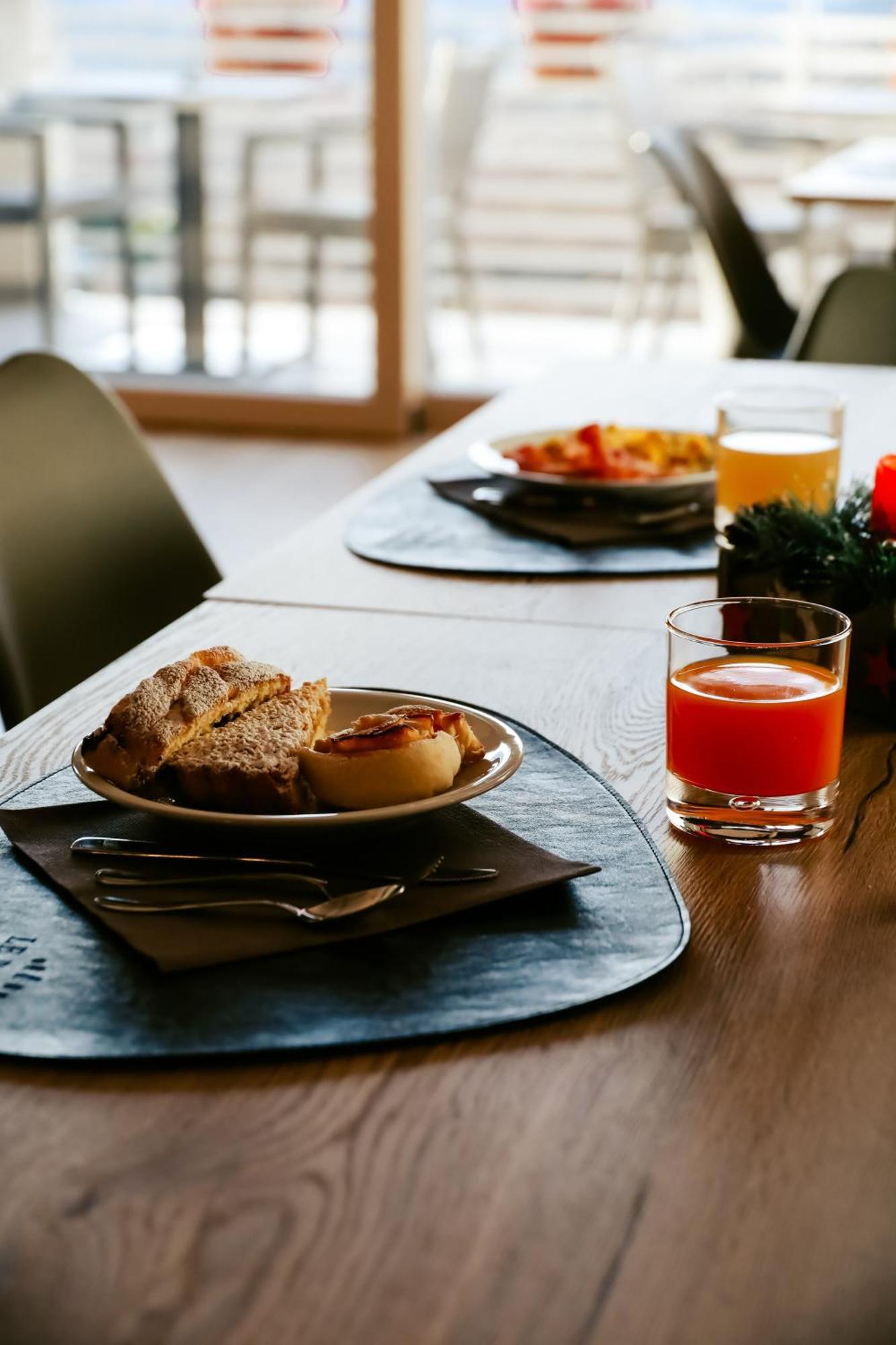Le Rocce Val Di Non - Quality Room & Breakfast Tassullo Exterior photo
