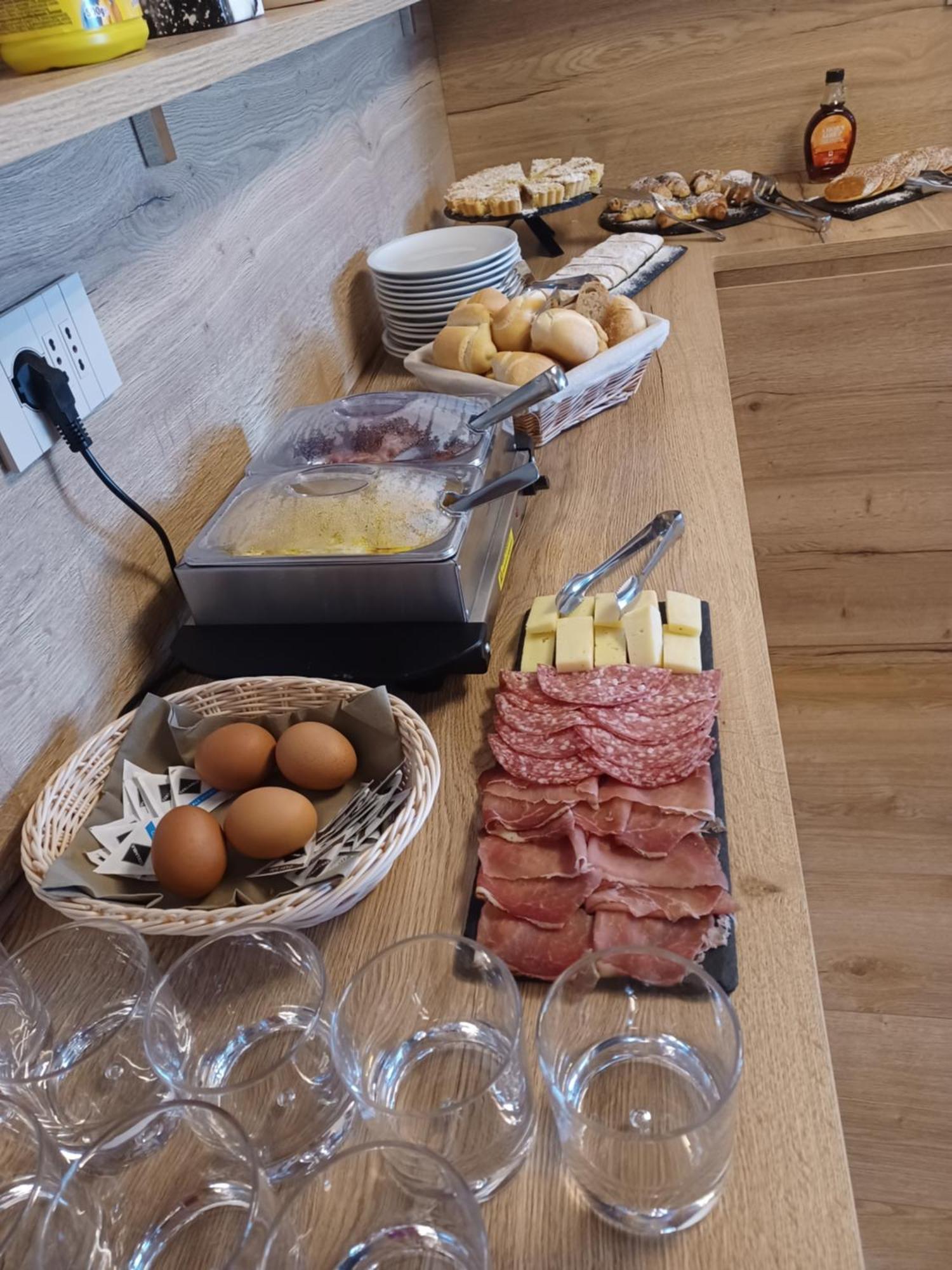Le Rocce Val Di Non - Quality Room & Breakfast Tassullo Exterior photo